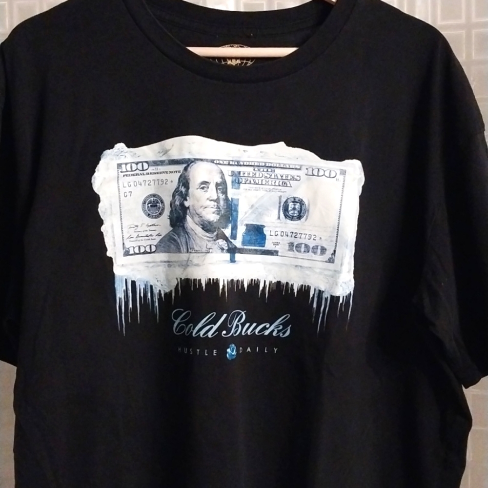 Hustle Daily Cold Bucks T-Shirt